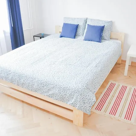 Halo Centre بيت شباب *